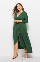 Vestido feminino plus size sólido V profundo