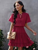 Vestido feminino solto com babados gola alta