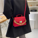Bolsa feminina texturizada 2022
