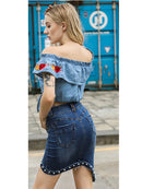 Saia feminina jeans midi com pérolas irregulares