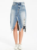 Saia jeans midi feminina com franjas irregulares e levantamento de bumbum