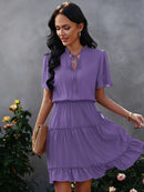 Vestido feminino solto com babados gola alta