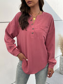 Nova camisa feminina casual de manga comprida de cor sólida